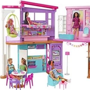 Barbie Vacation House (42 in) Dollhouse
